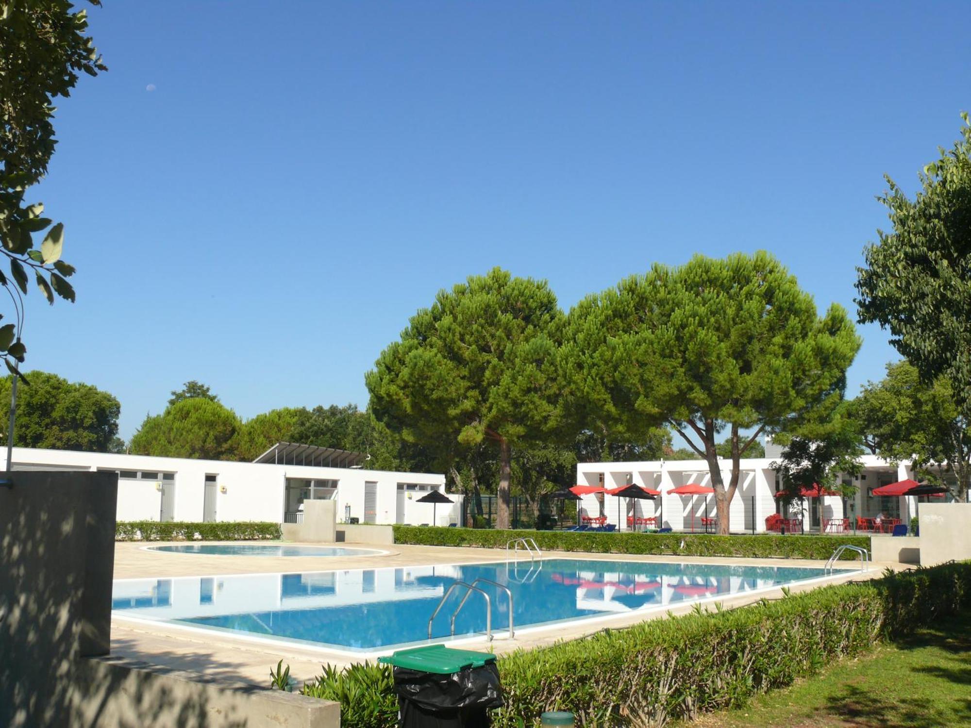 فندق Parque De Campismo Orbitur مونتارجيل المظهر الخارجي الصورة