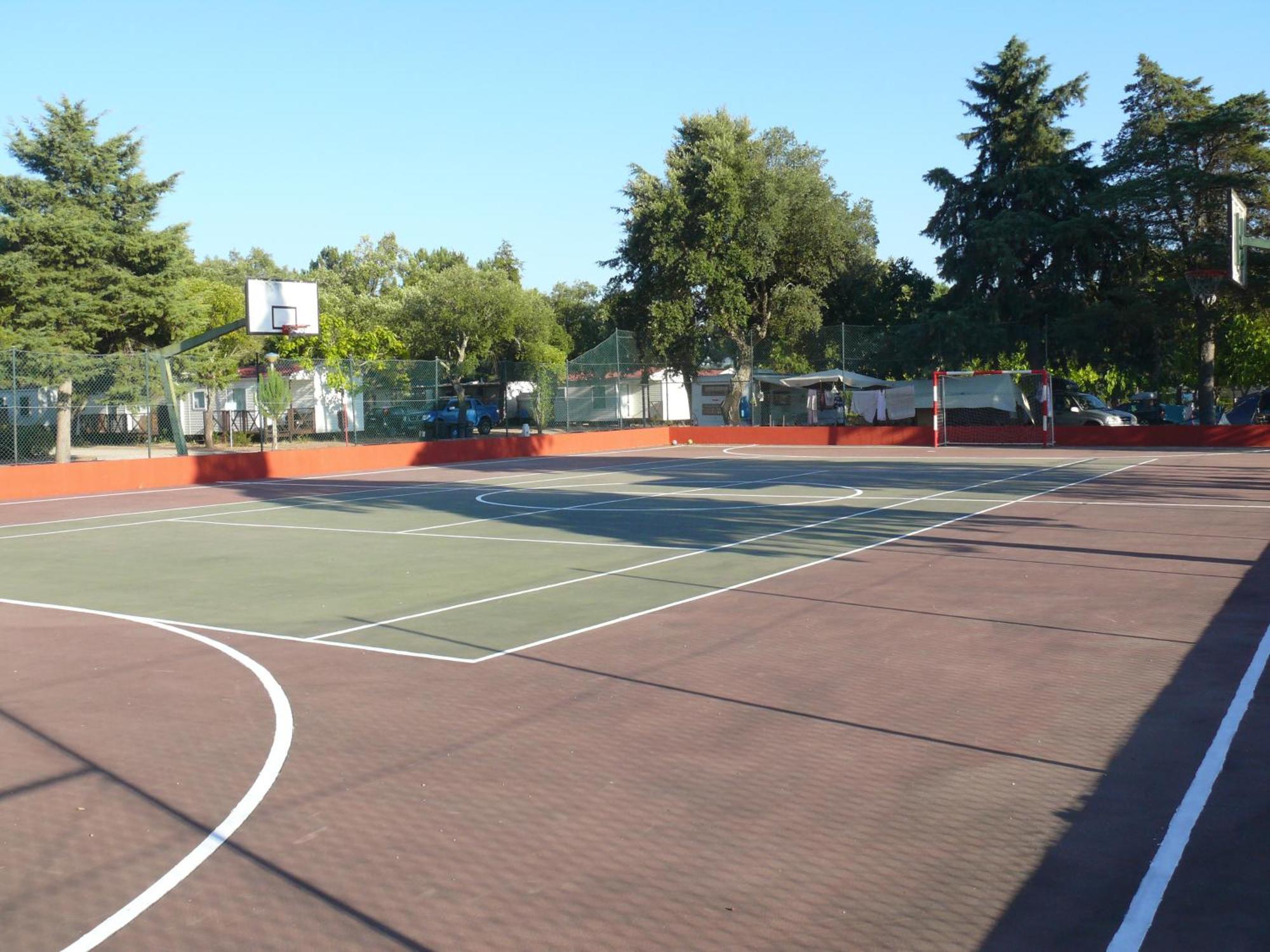 فندق Parque De Campismo Orbitur مونتارجيل المظهر الخارجي الصورة